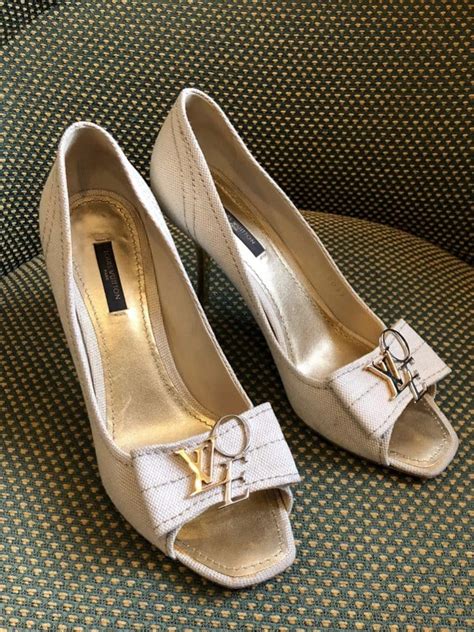 lv silver heels
